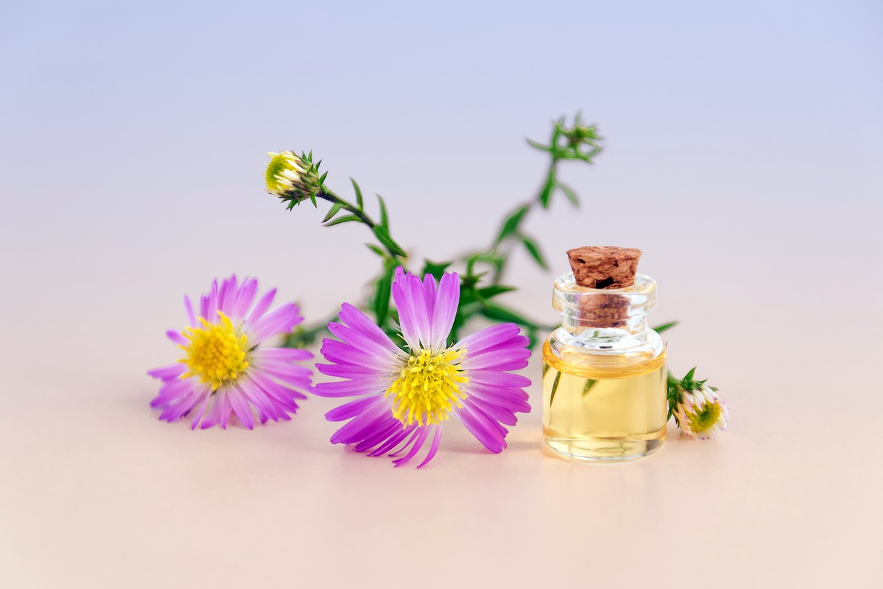 cosmetic oil gdfb47cf46 1280